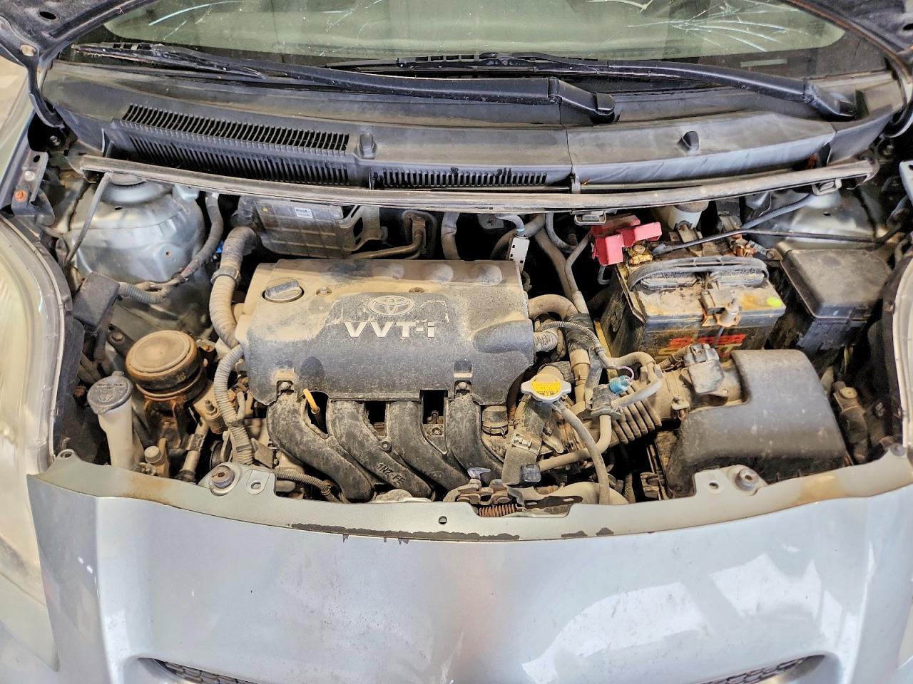 2010 TOYOTA YARIS