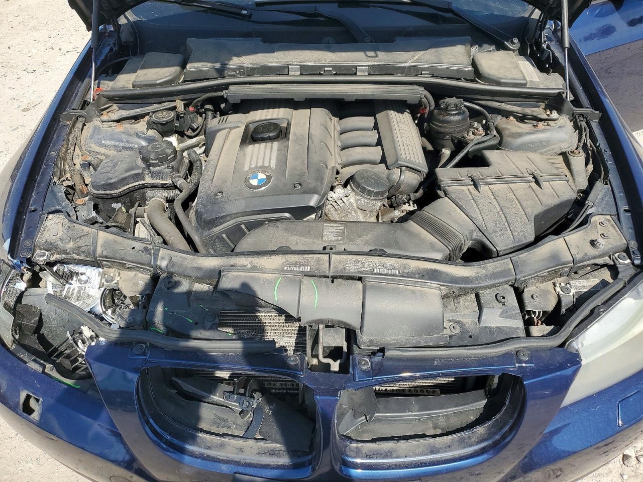 2011 BMW 3 SERIES