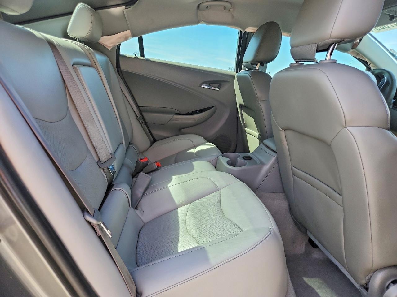 2017 CHEVROLET VOLT
