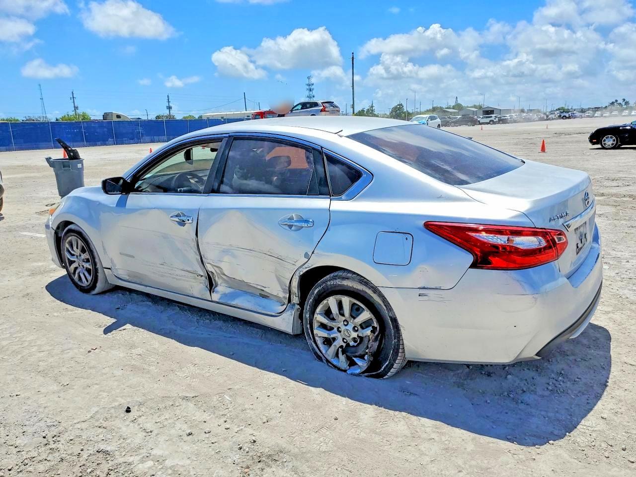 2016 NISSAN ALTIMA