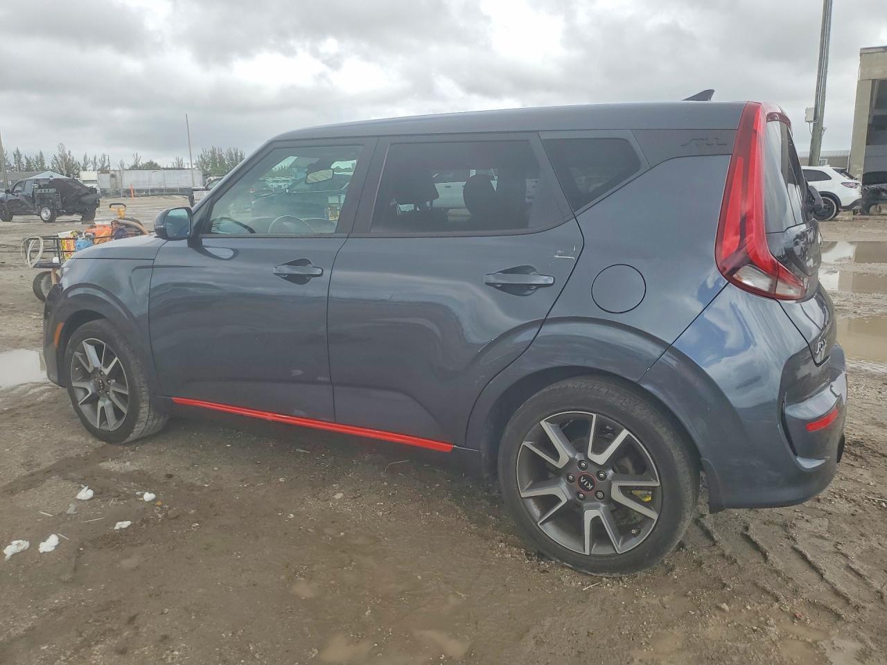 2021 KIA SOUL