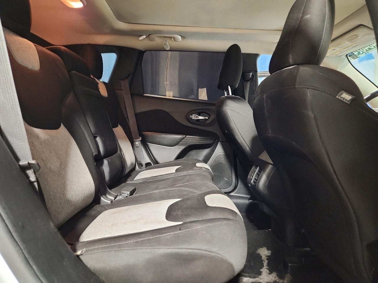 2014 JEEP CHEROKEE