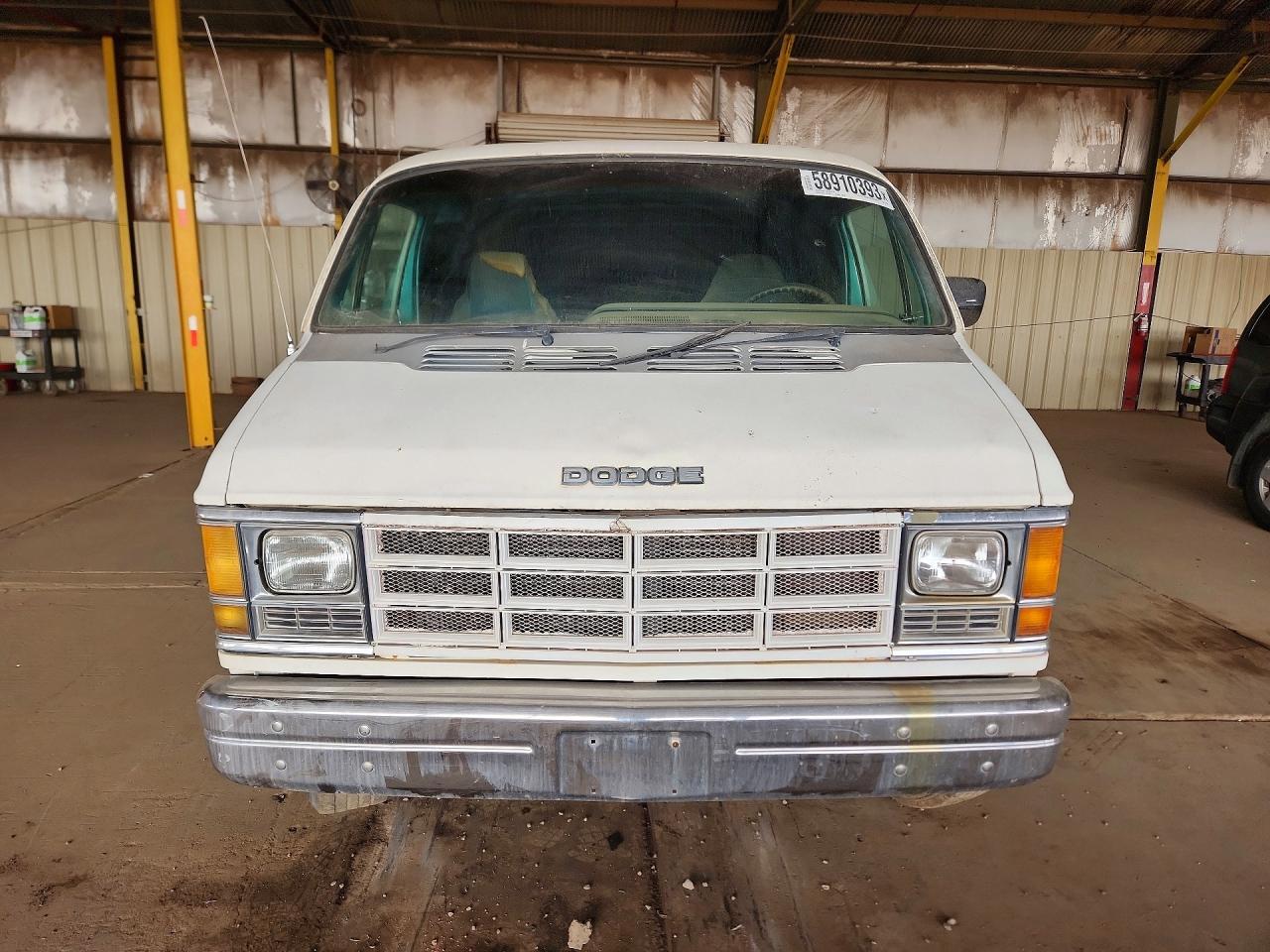 1986 DODGE Ram Wagon