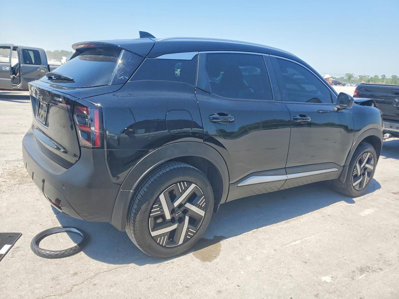 2026 NISSAN KICKS