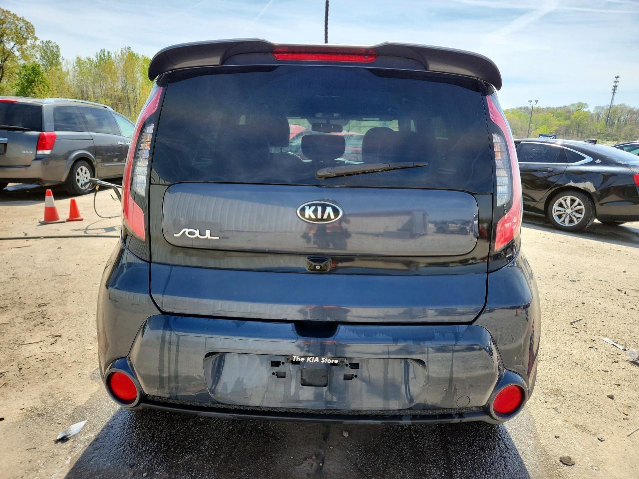 2015 KIA SOUL