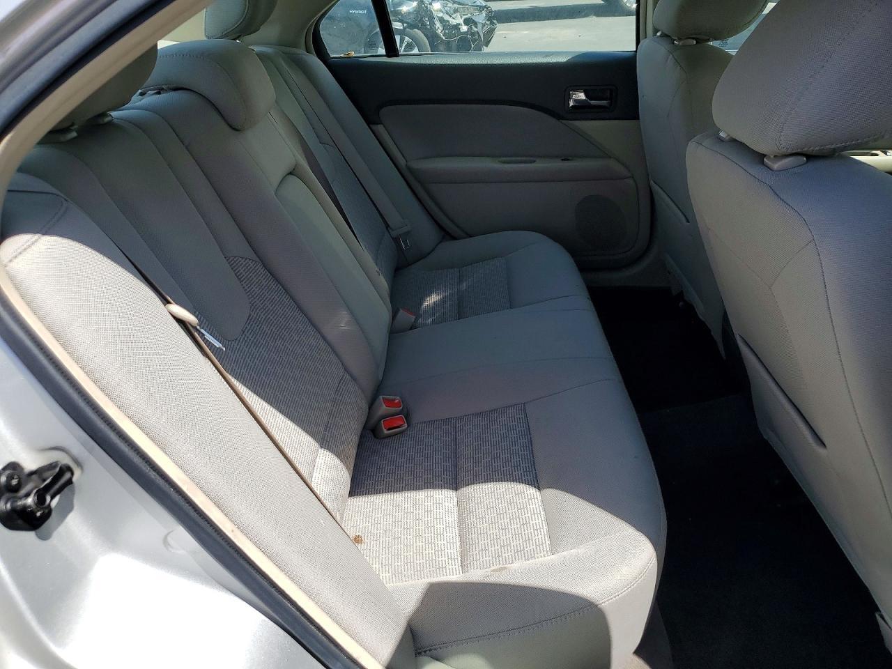 2011 FORD FUSION