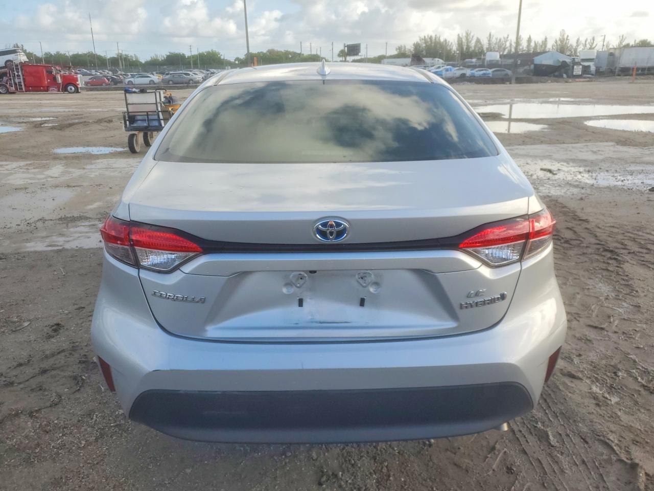 2023 TOYOTA COROLLA