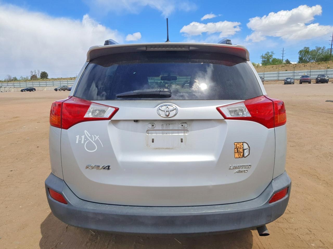 2015 TOYOTA RAV4
