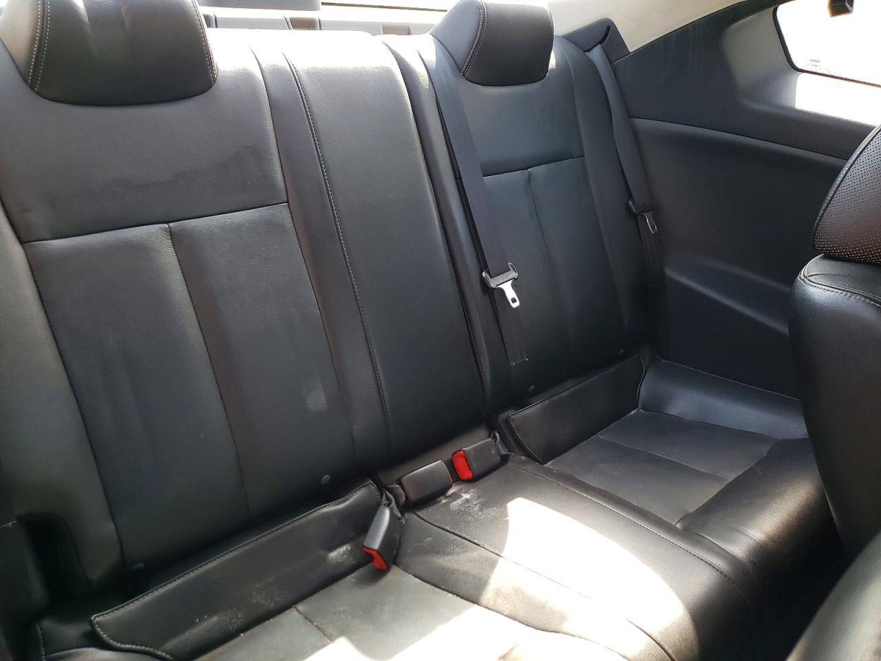 2010 NISSAN ALTIMA