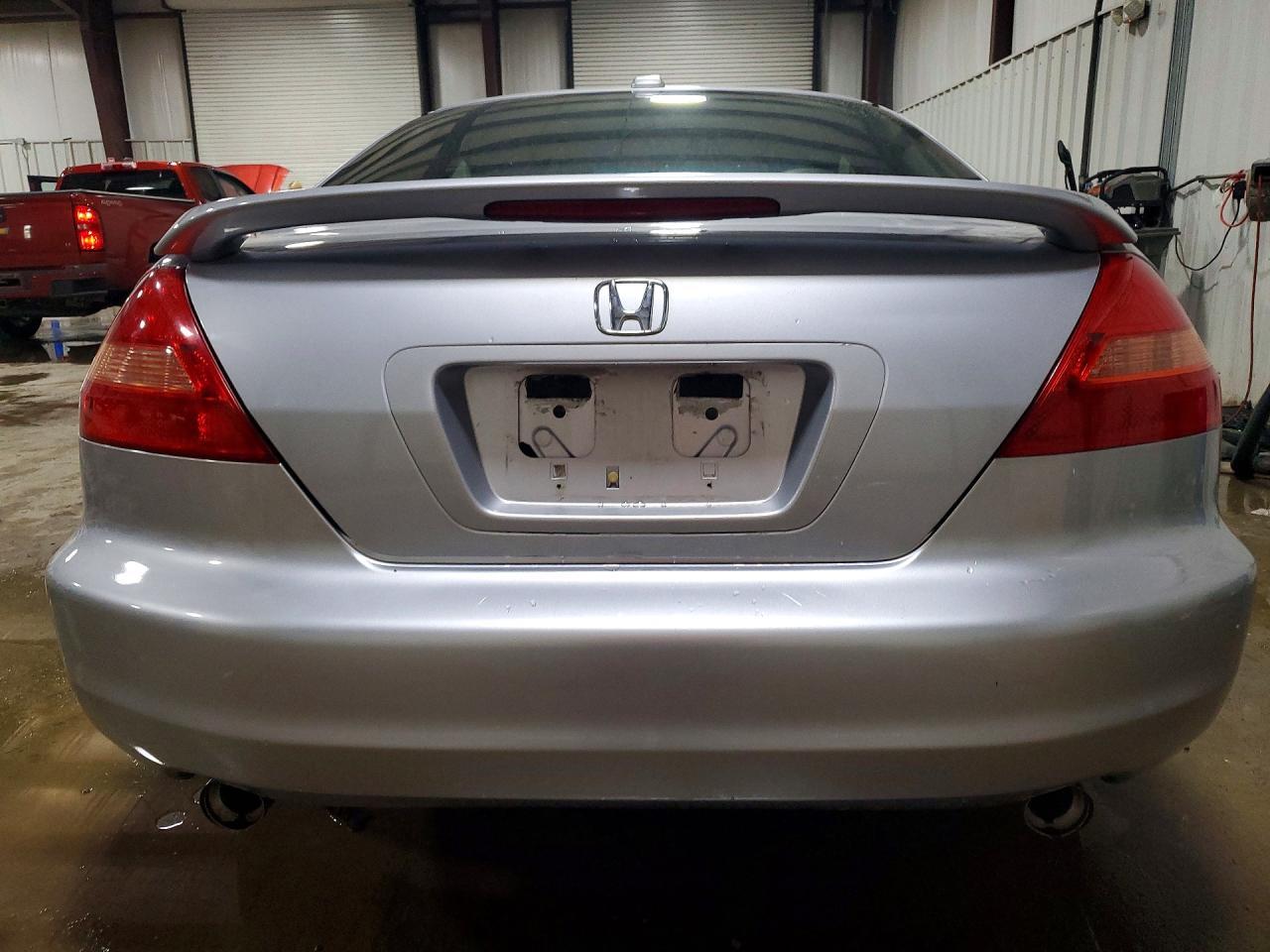 2004 HONDA ACCORD