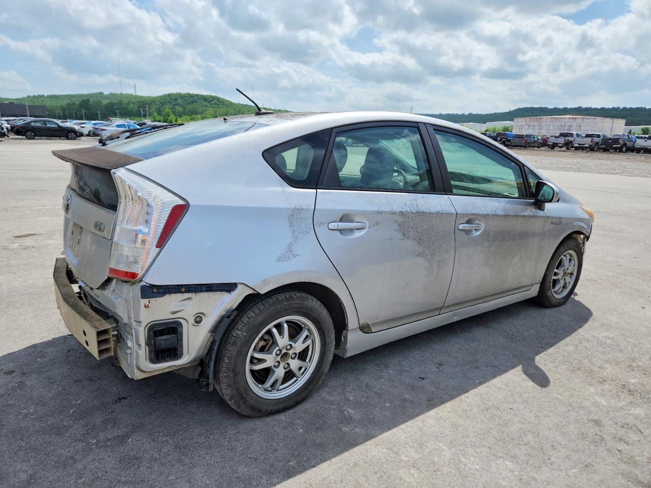 2010 TOYOTA PRIUS