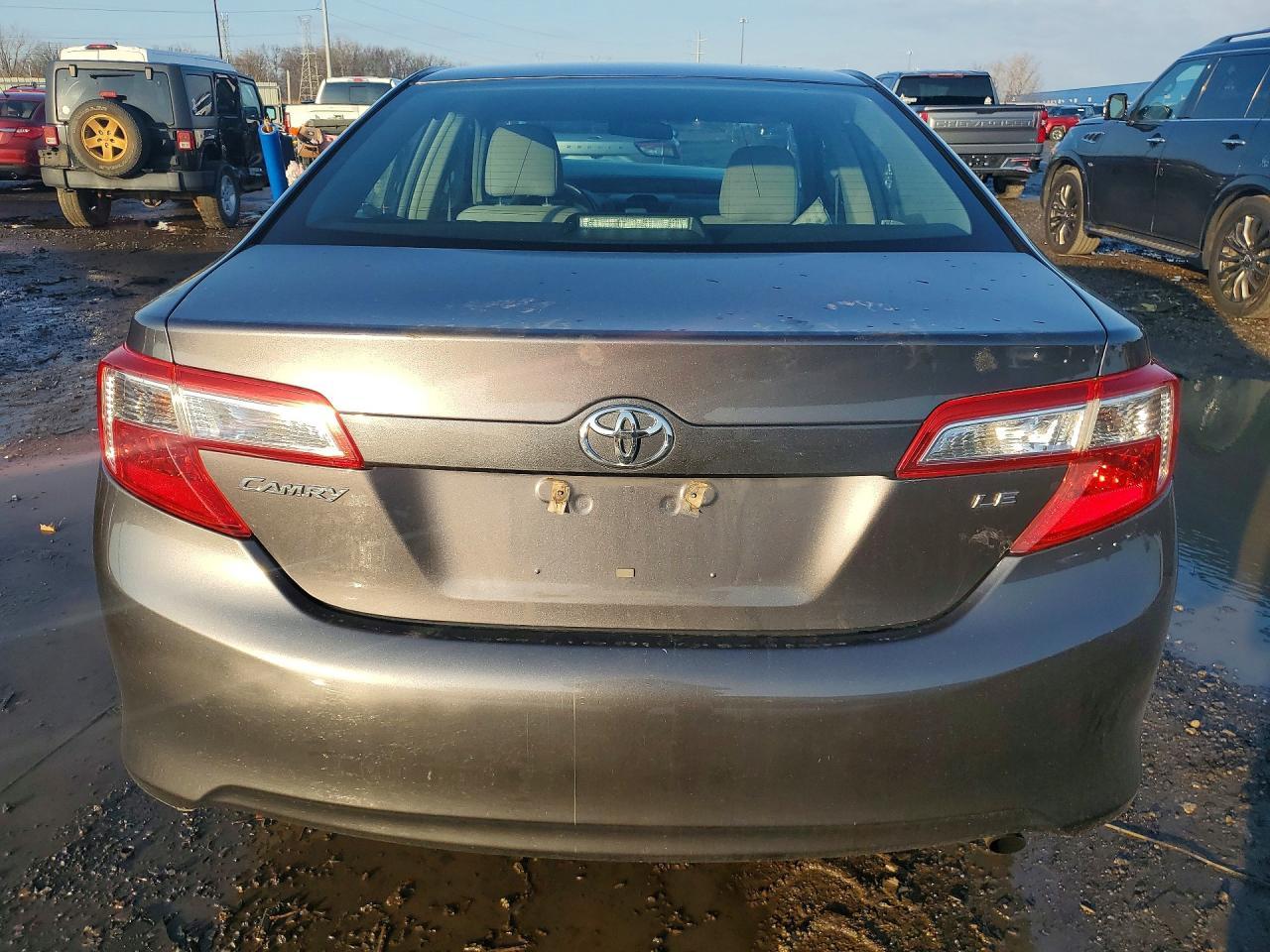 2013 TOYOTA CAMRY