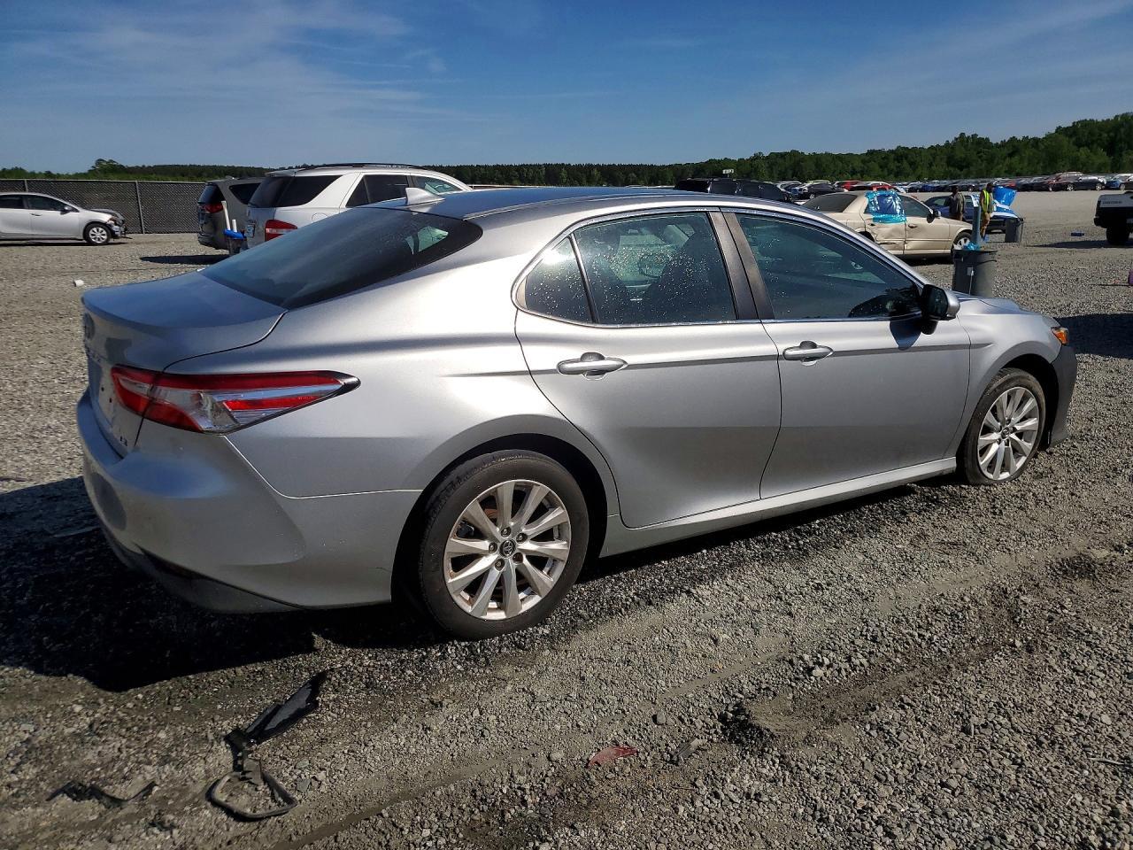 2019 TOYOTA CAMRY