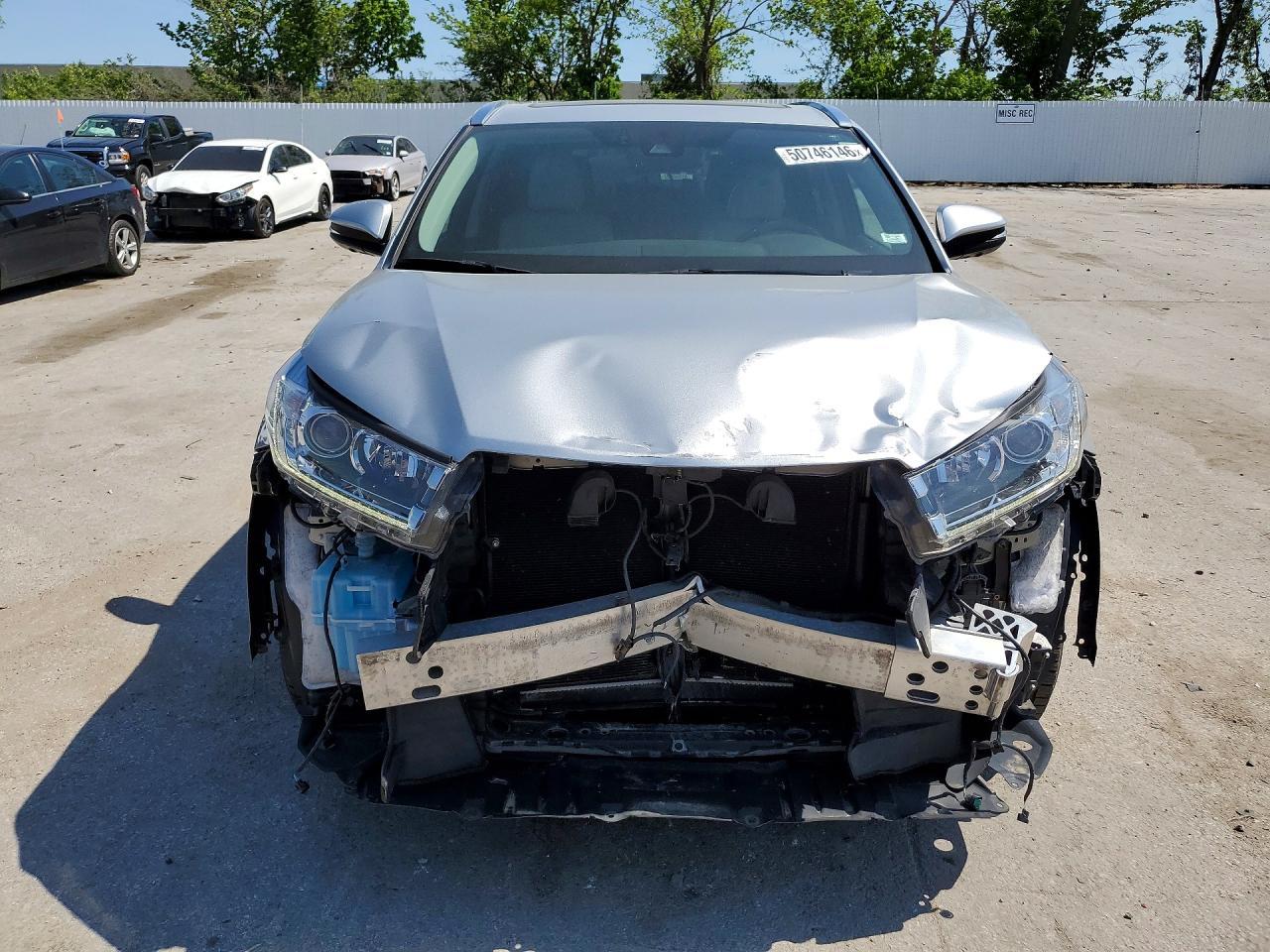2017 TOYOTA HIGHLANDER