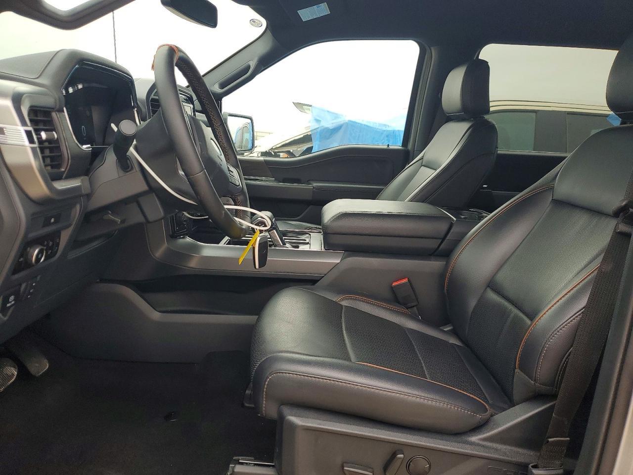 2025 FORD F-150 Lightning