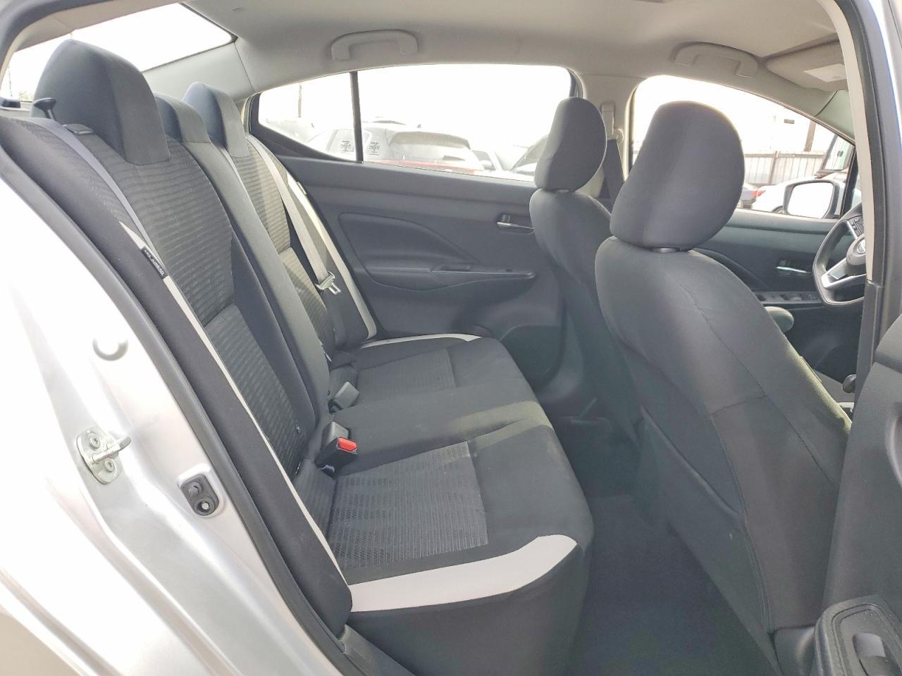 2020 NISSAN VERSA