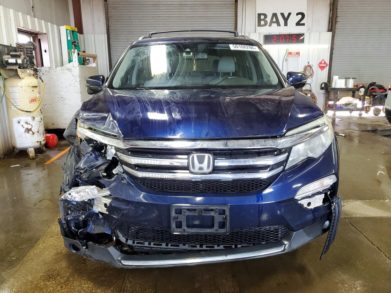 2017 HONDA PILOT