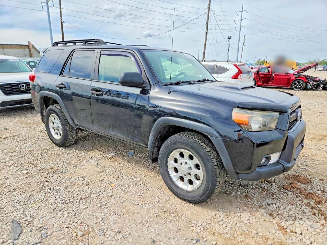 2013 TOYOTA 4Runner