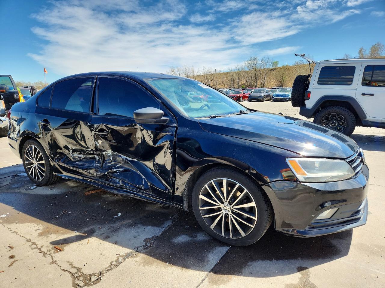2016 VOLKSWAGEN JETTA
