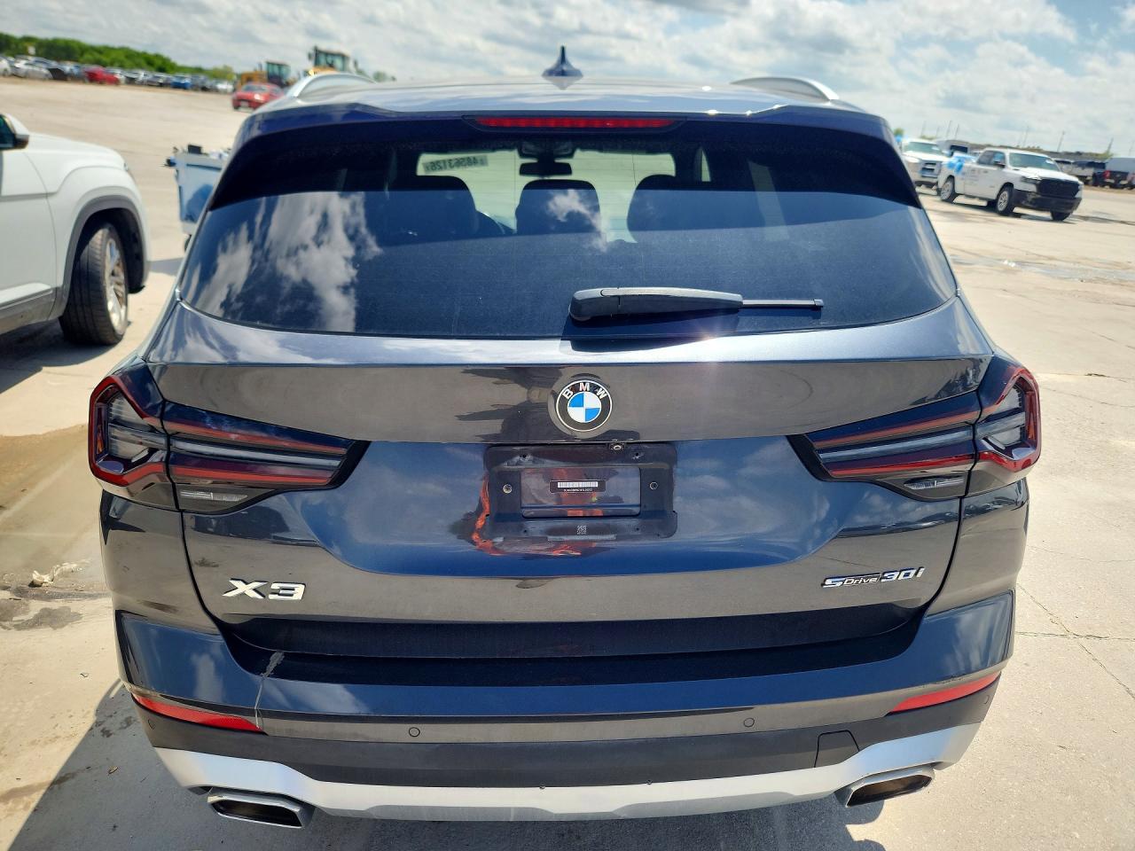 2022 BMW X3
