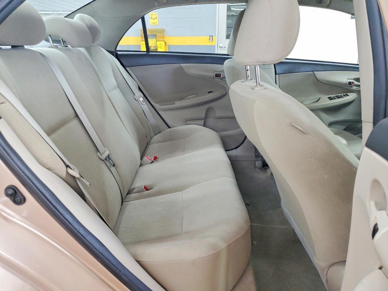 2012 TOYOTA COROLLA