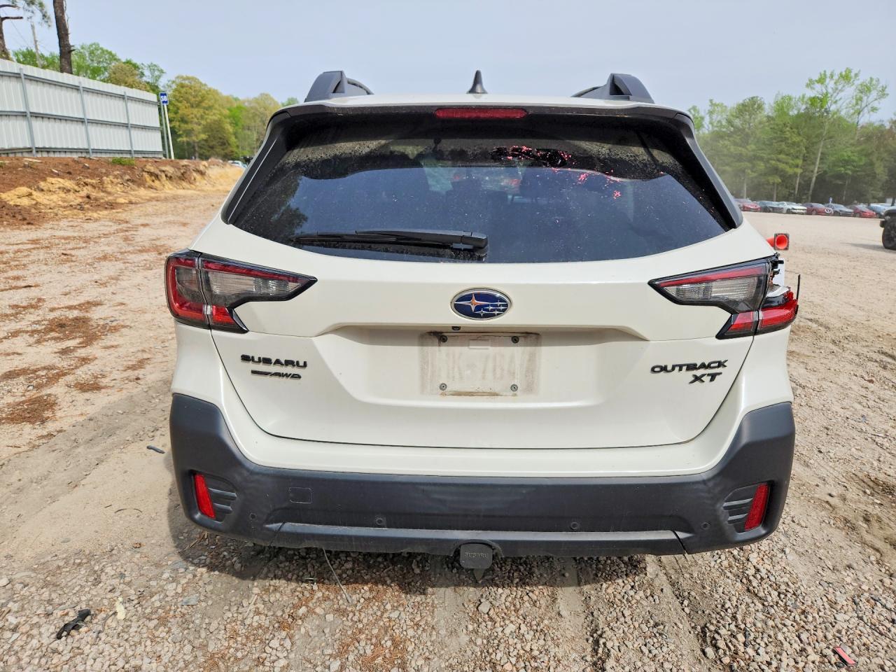 2022 SUBARU Outback