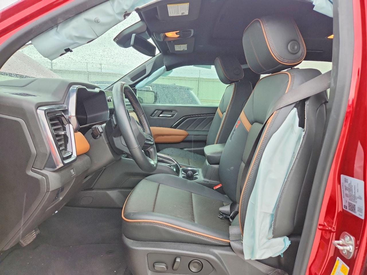 2024 GMC CANYON