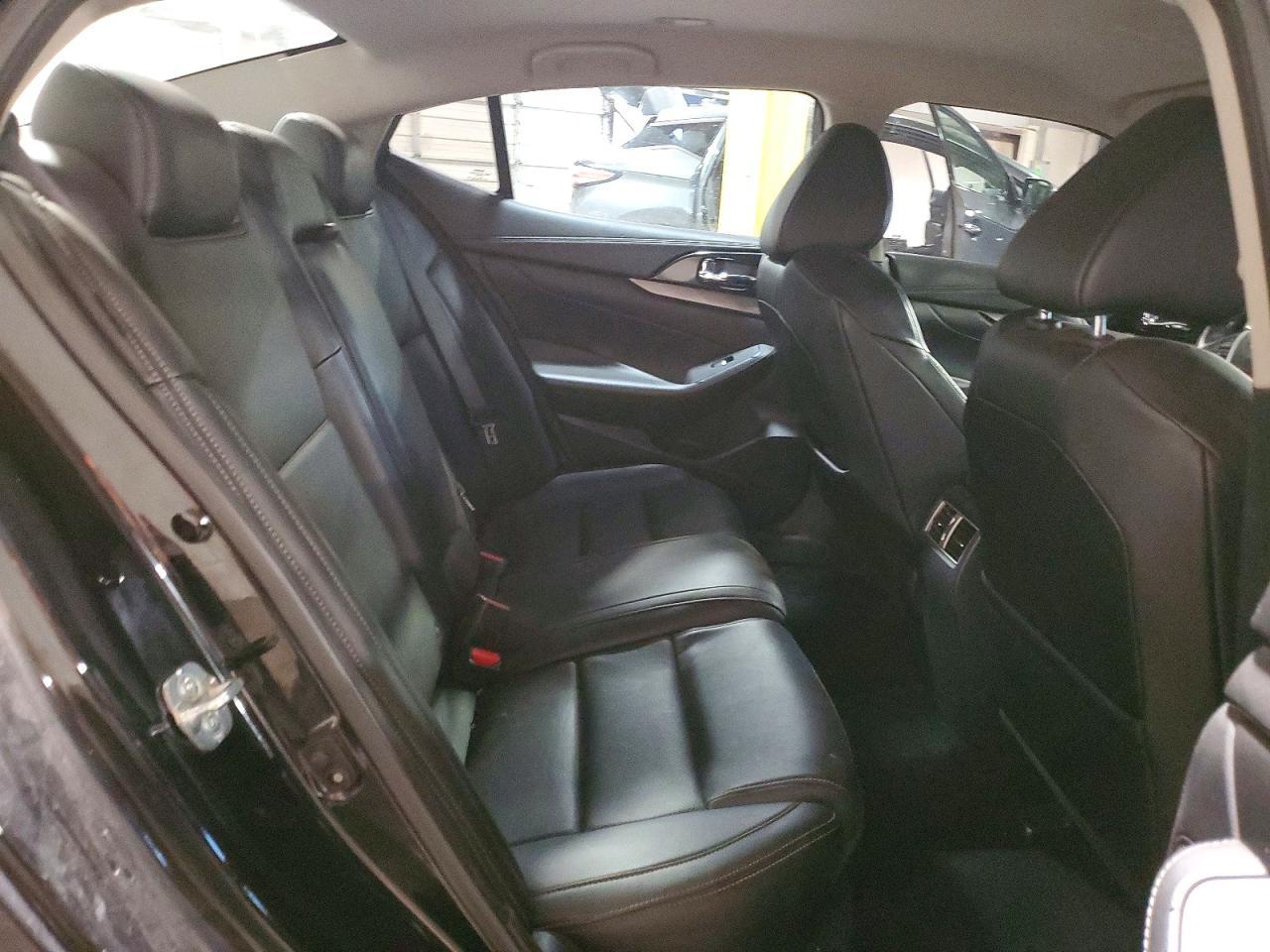 2019 NISSAN Maxima
