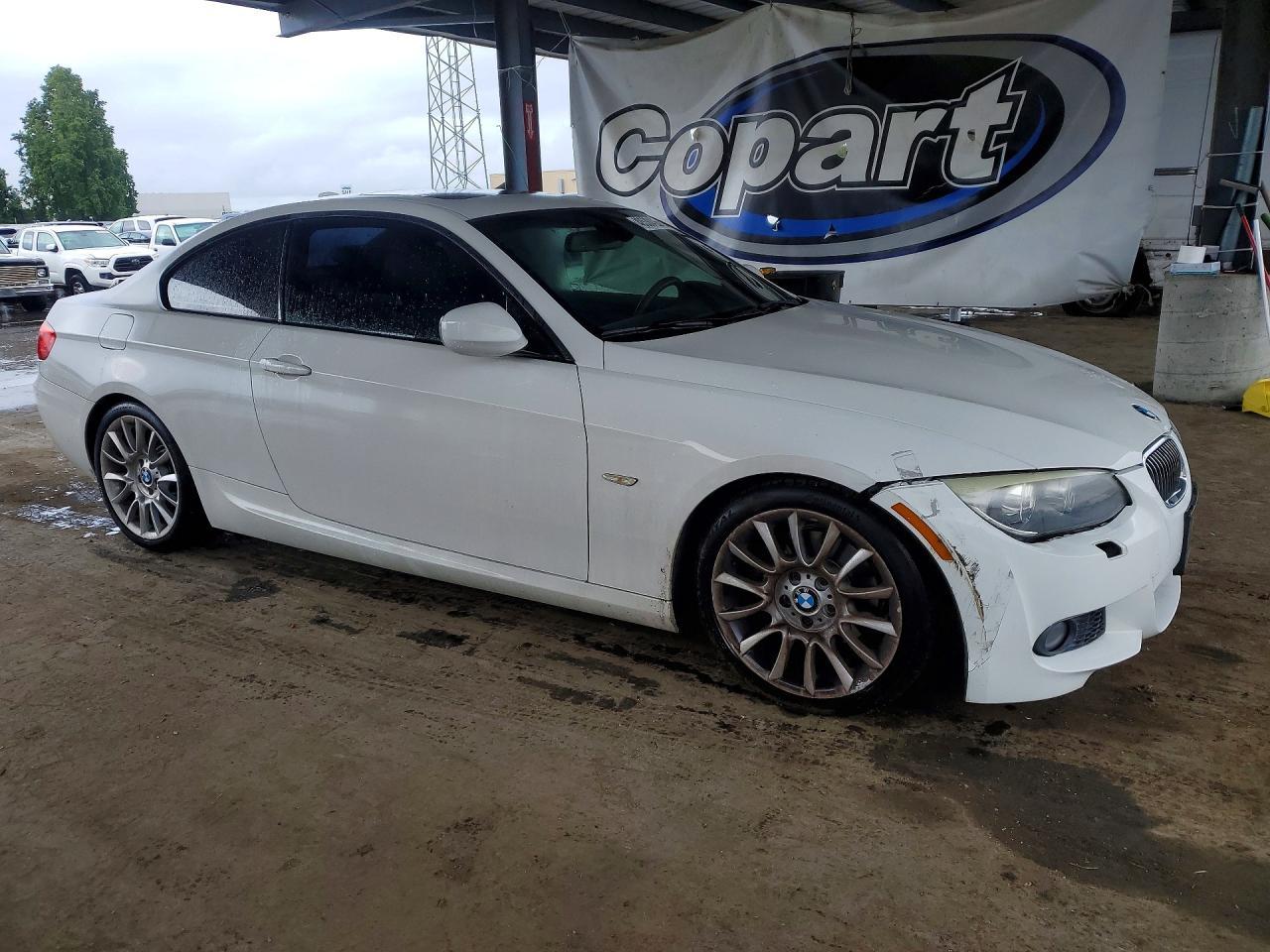2011 BMW 3 SERIES