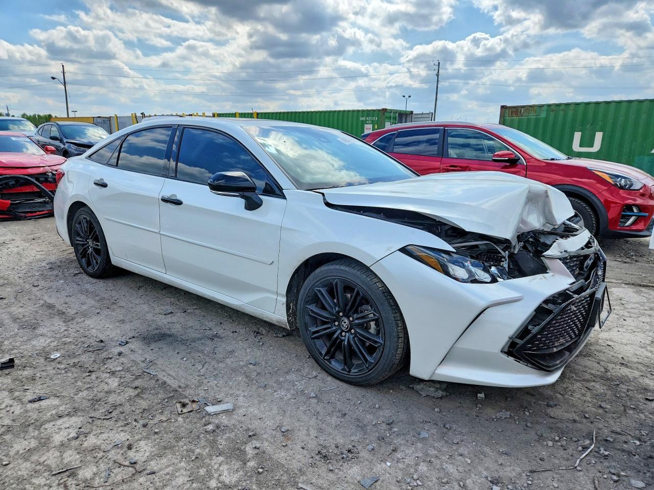 2022 TOYOTA Avalon