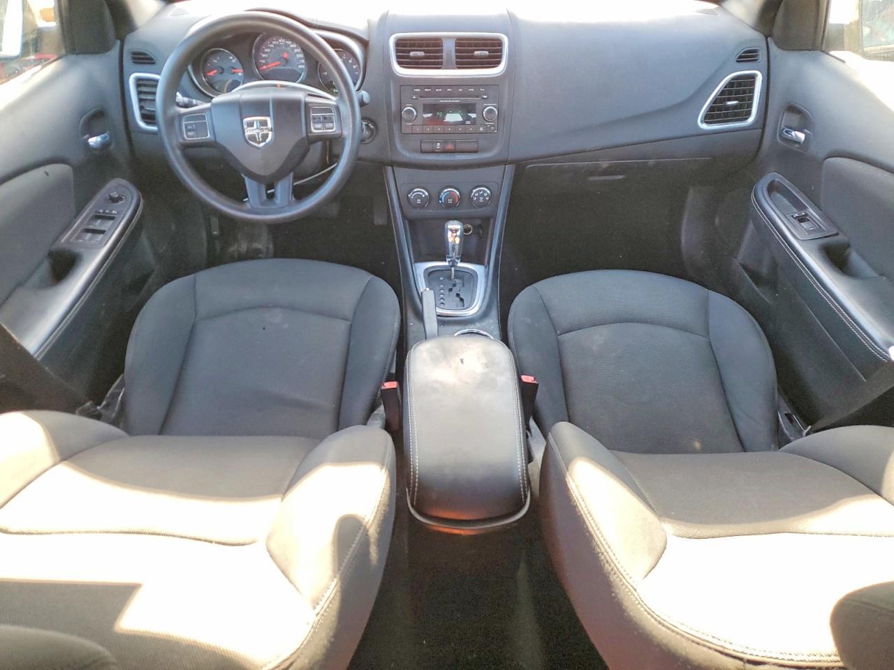 2012 DODGE Avenger