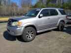 2004 TOYOTA Sequoia