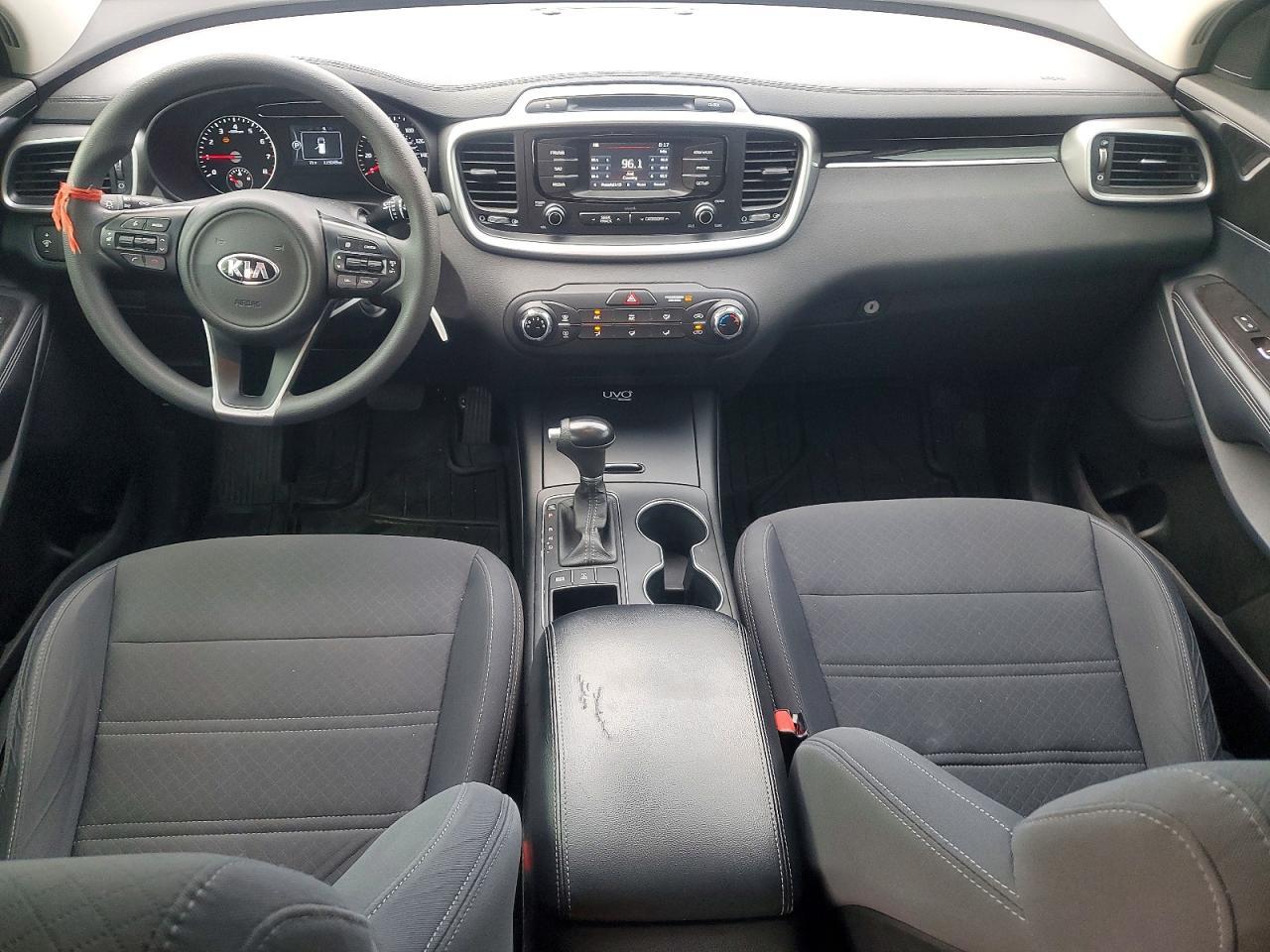 2016 KIA SORENTO