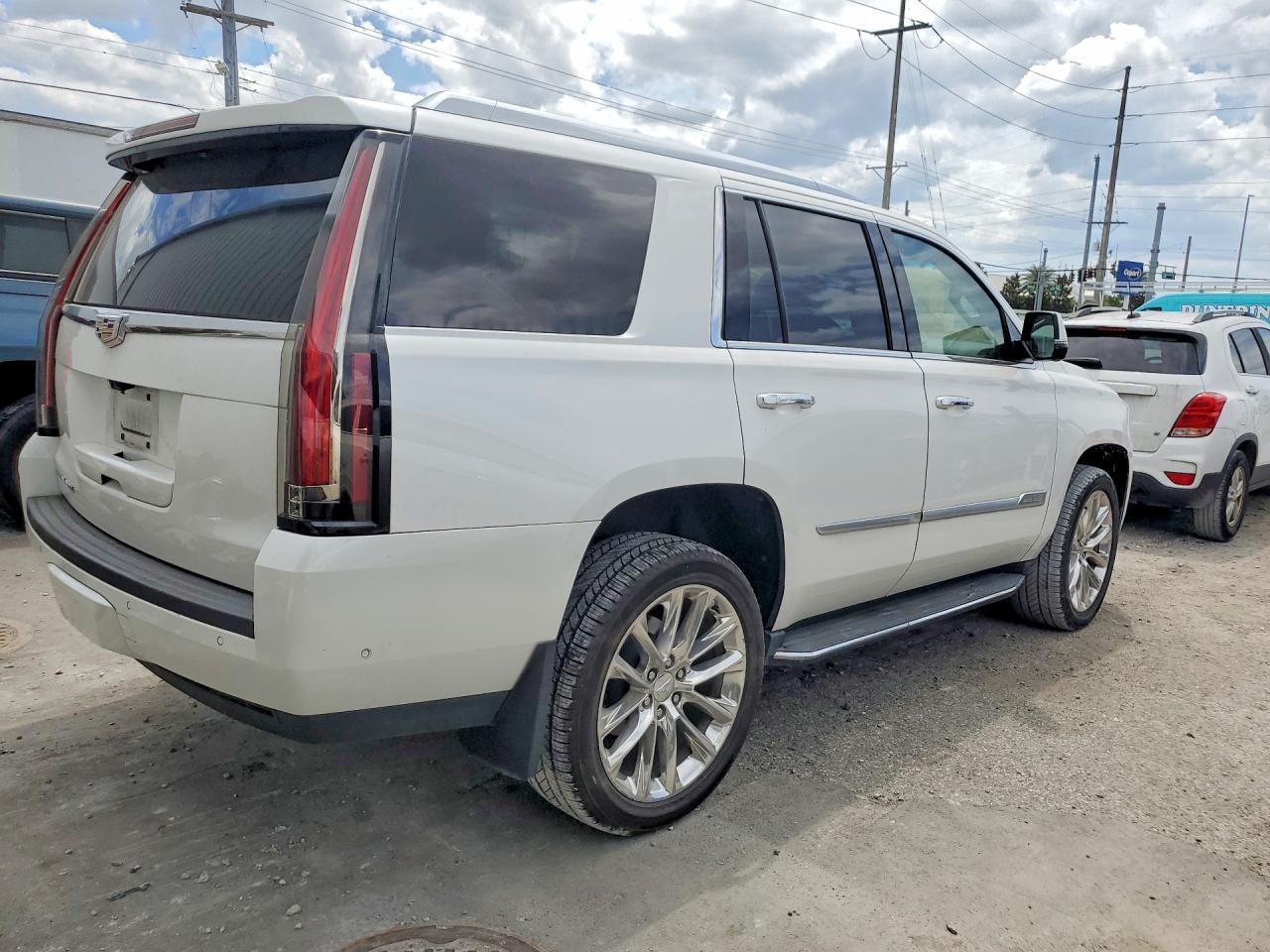 2019 CADILLAC ESCALADE