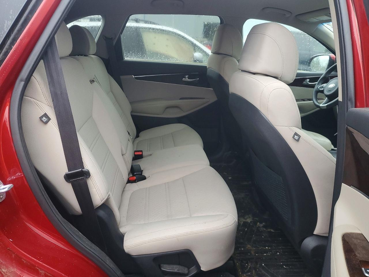 2017 KIA SORENTO