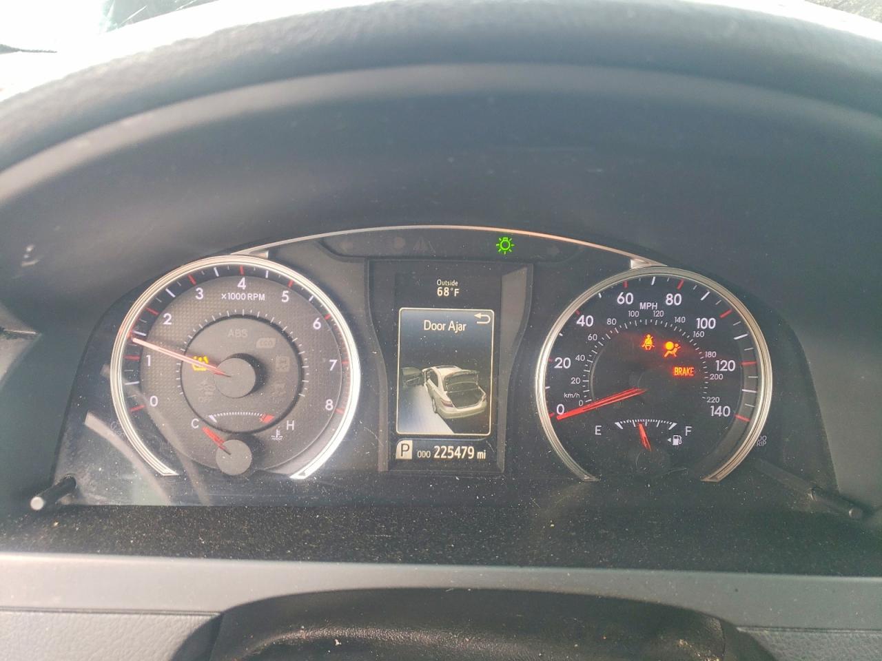 2016 TOYOTA CAMRY
