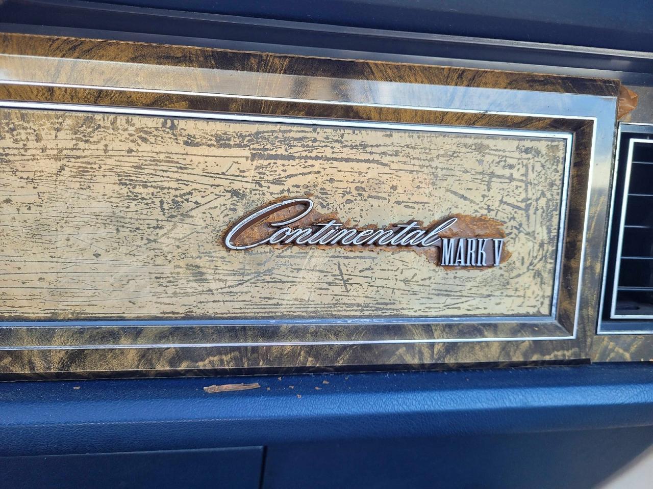 1979 LINCOLN Continental