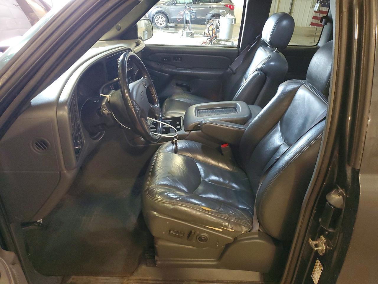 2004 CHEVROLET Silverado