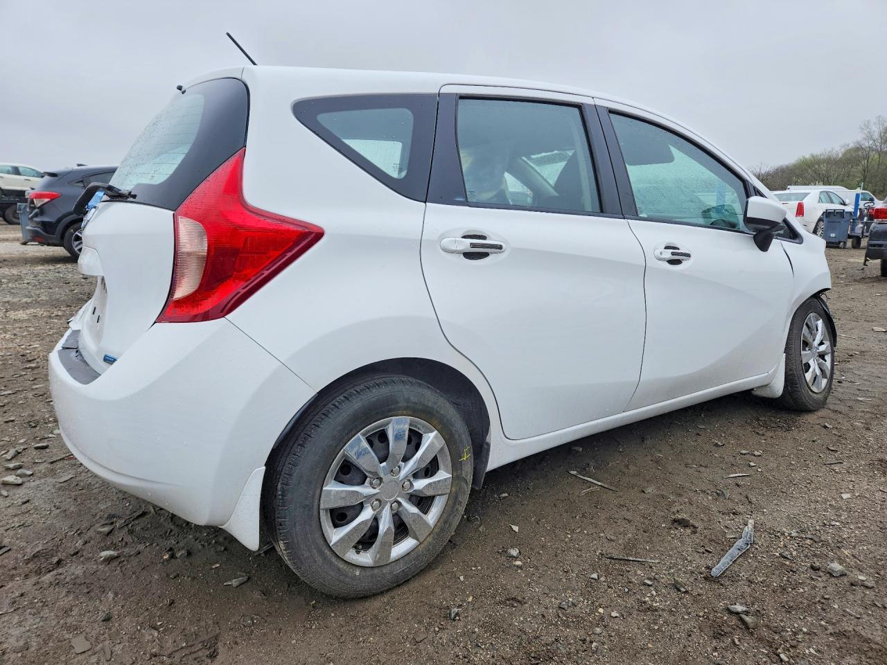2016 NISSAN Versa Note