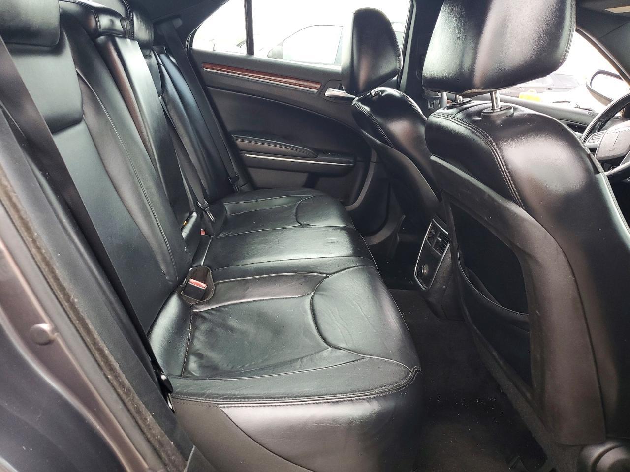 2014 CHRYSLER 300
