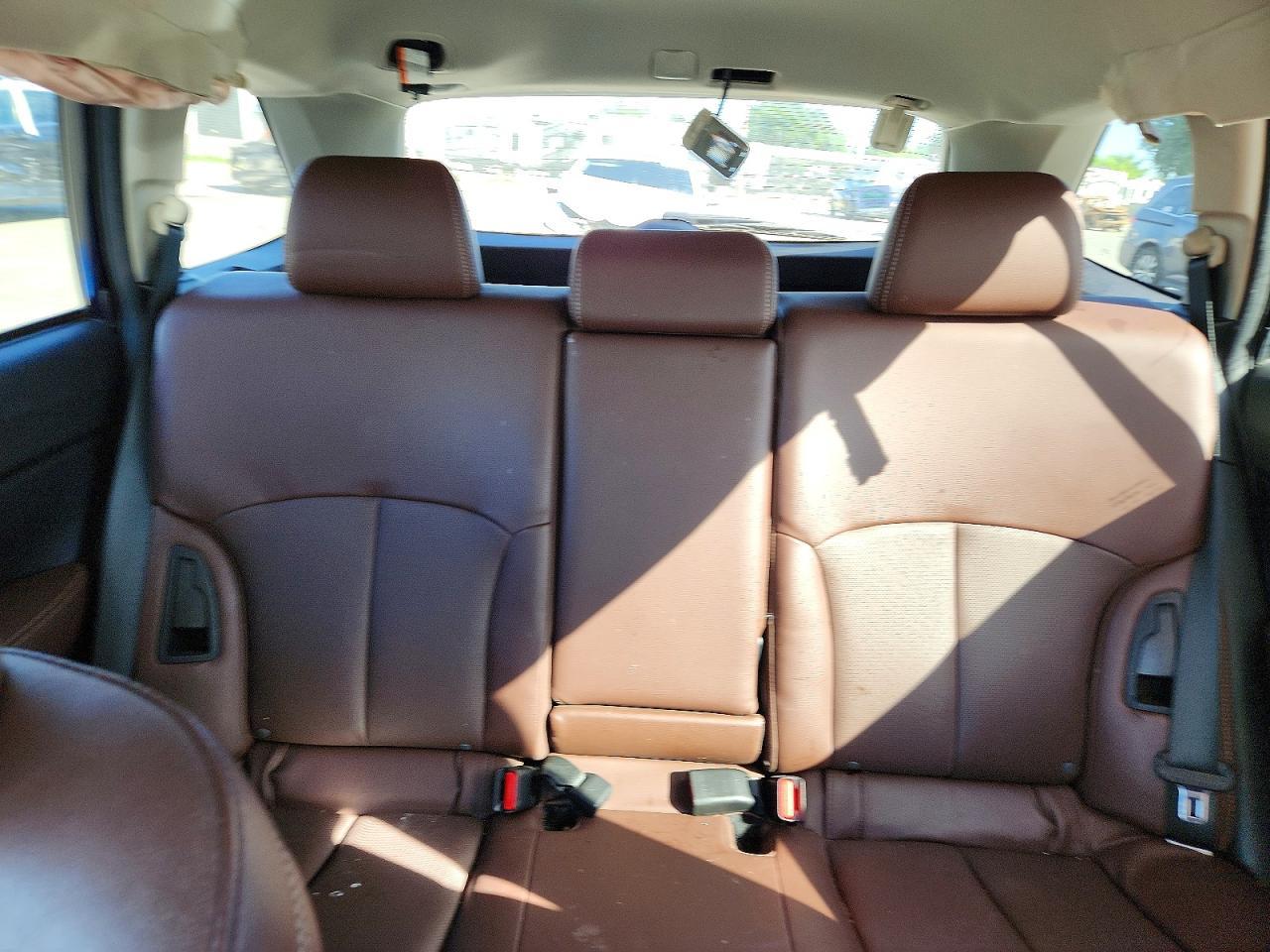 2014 SUBARU Outback
