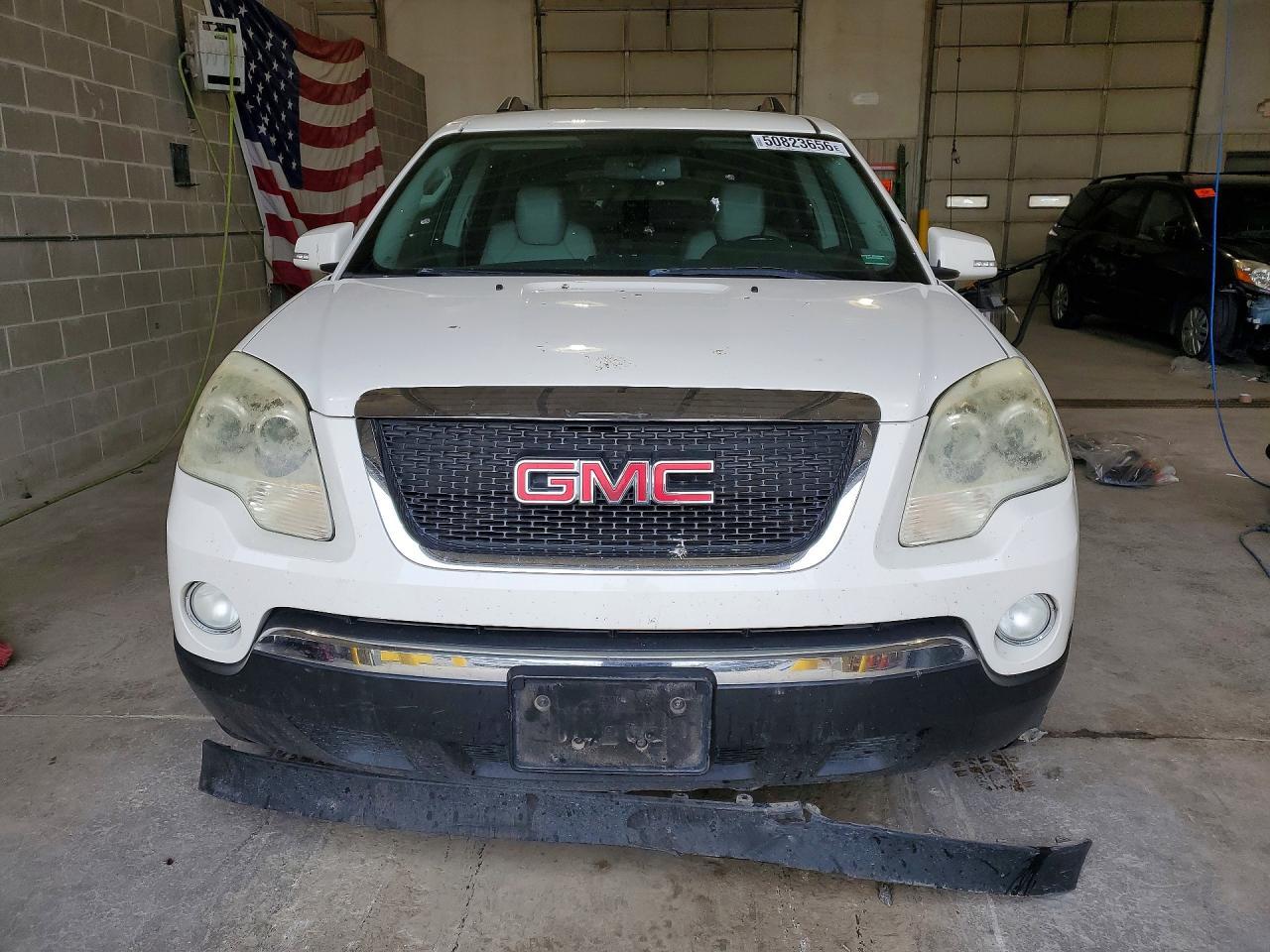 2011 GMC ACADIA