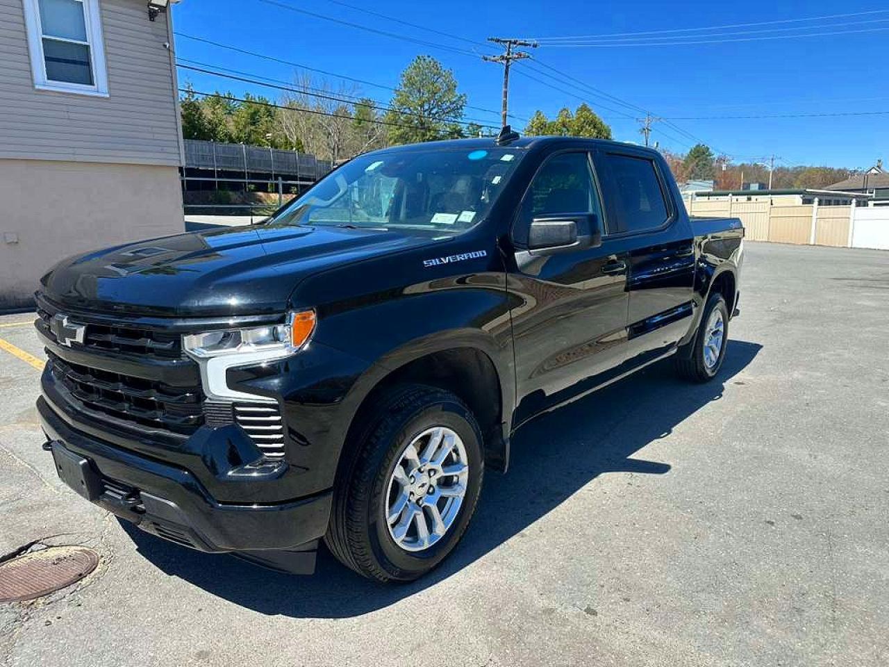 2026 CHEVROLET Silverado