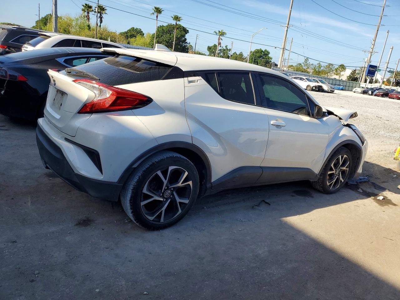 2019 TOYOTA C-HR