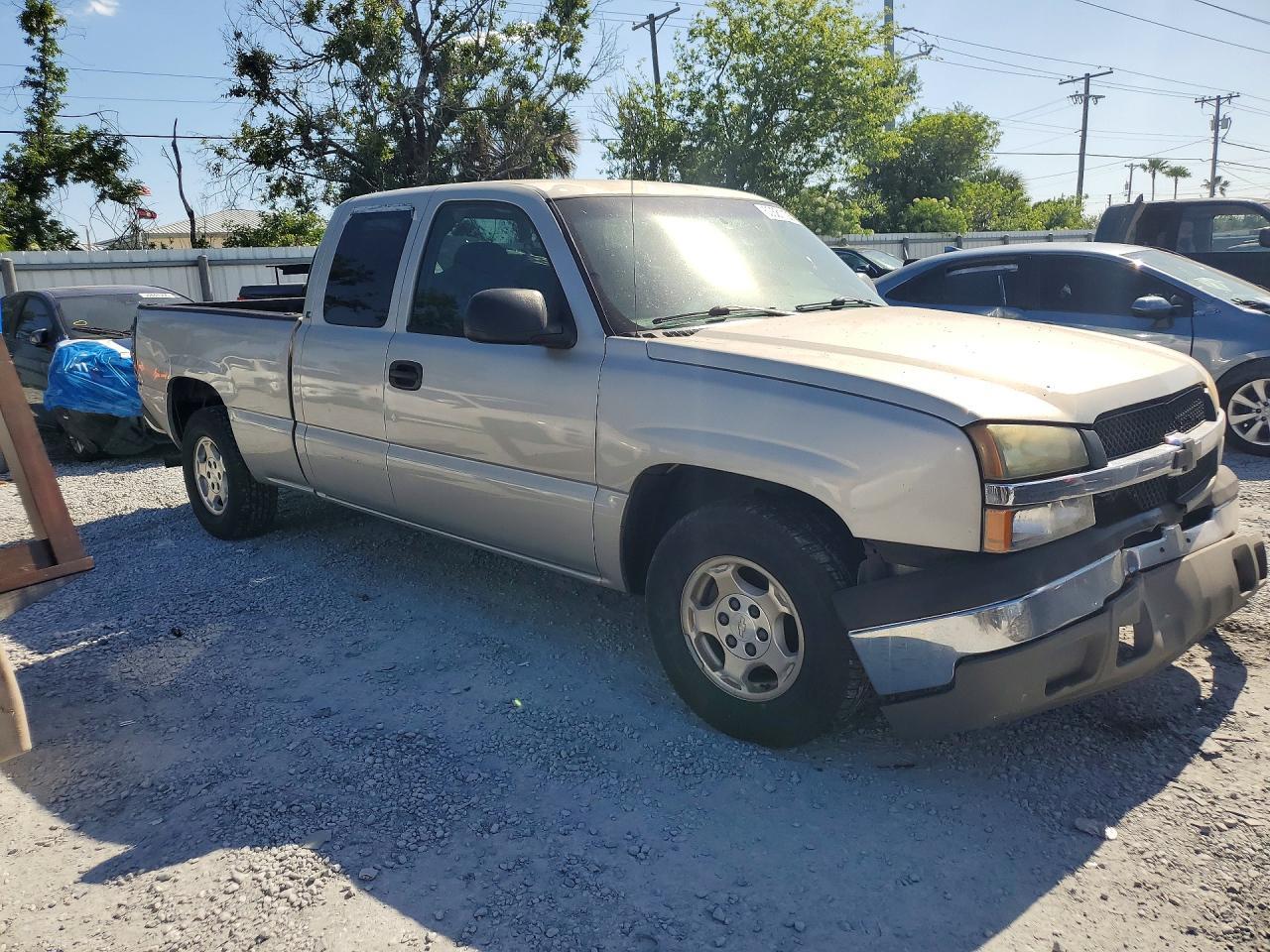 2004 CHEVROLET Silverado