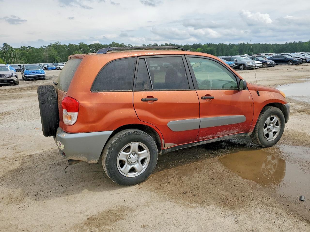 2002 TOYOTA RAV4