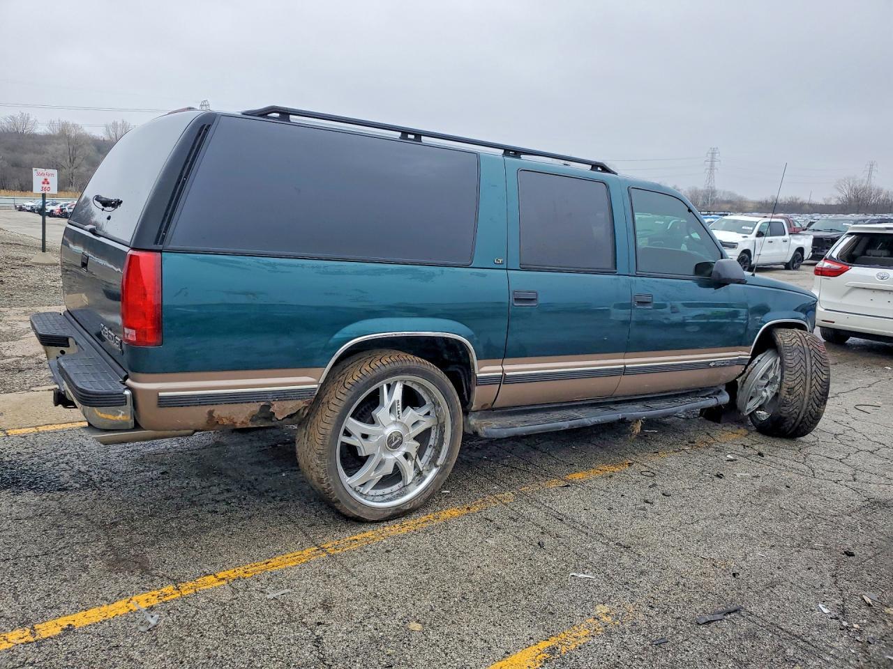 1998 CHEVROLET Suburban
