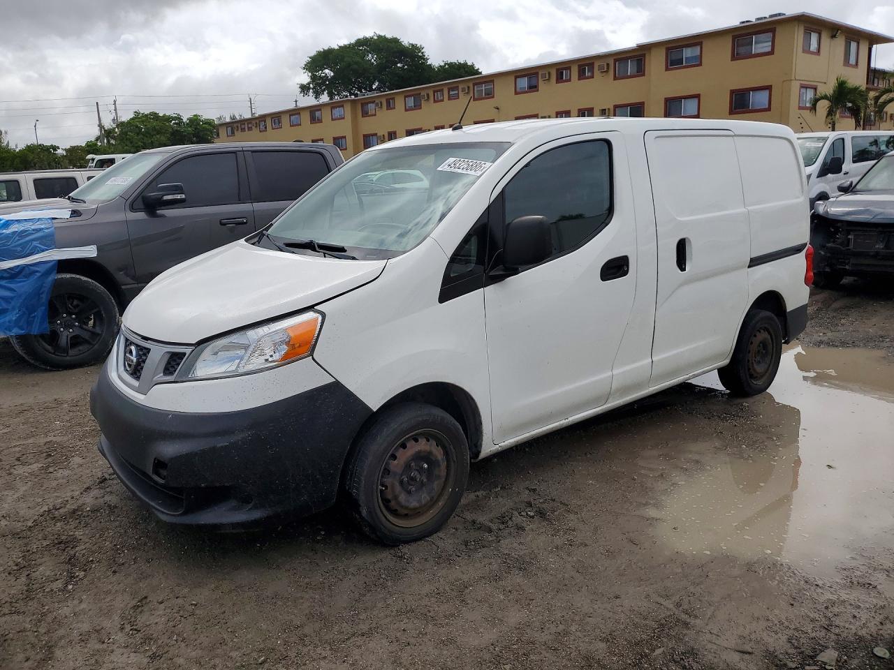 2018 NISSAN NV 200