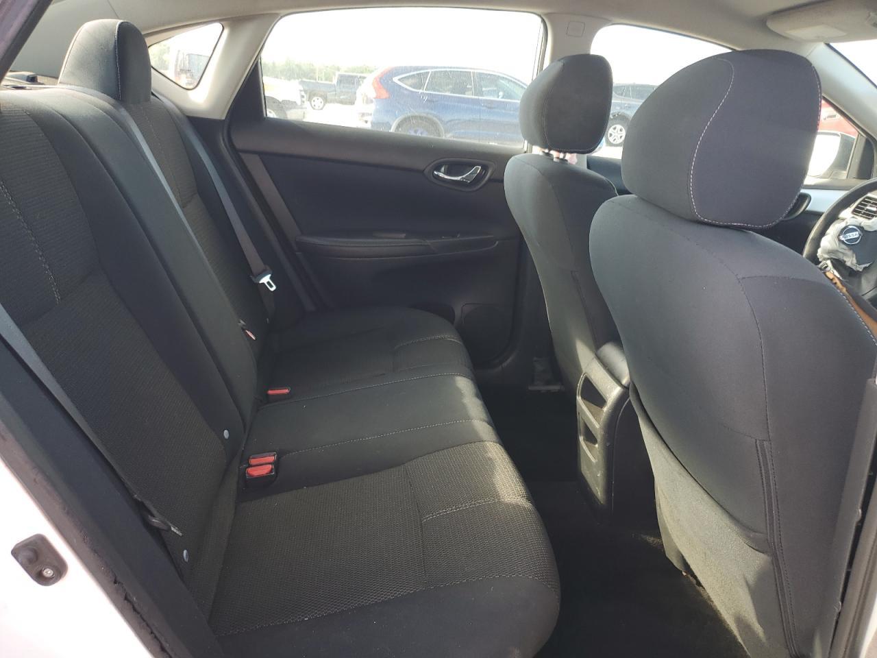 2016 NISSAN SENTRA