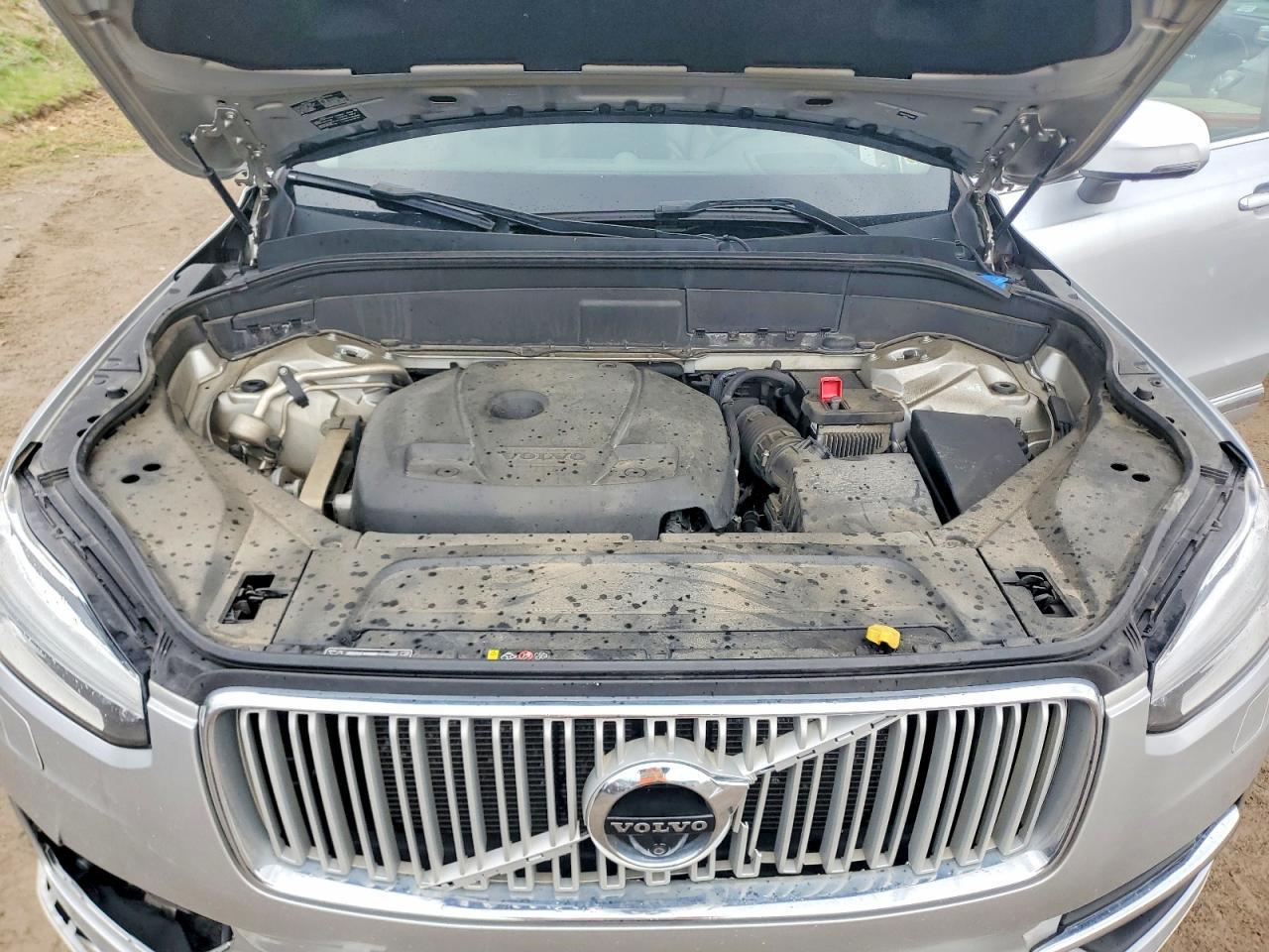 2019 VOLVO XC90
